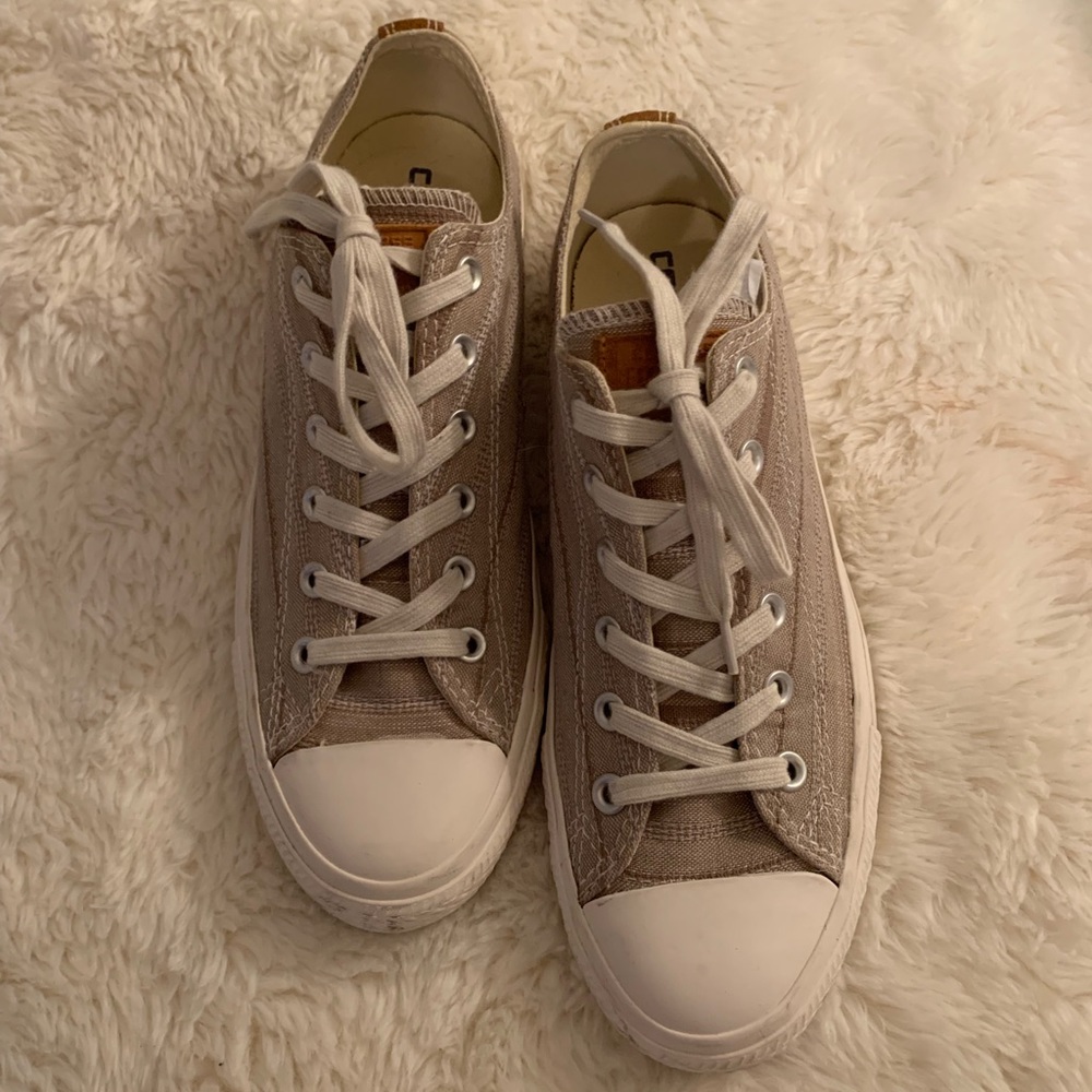 Linen colored Chucks Converse Sneakers